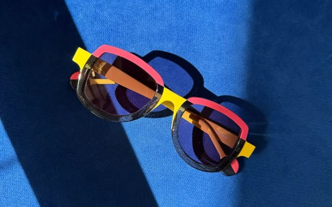 Colores que hablan: cómo las gafas transforman tu estilo personal