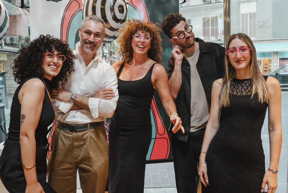 A year looking together: this is how we celebrated our first anniversary